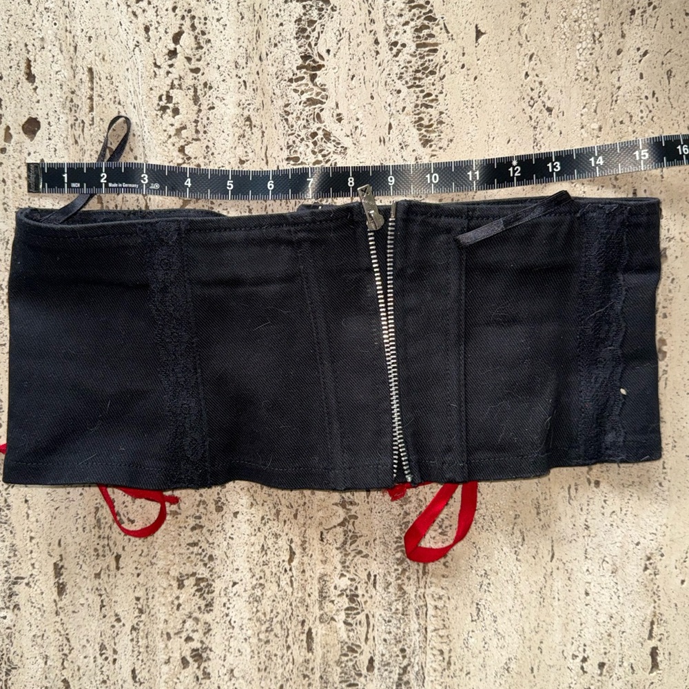 Tripp NYC Black and Red Lace-Up Corset Belt - Picture 7 of 7